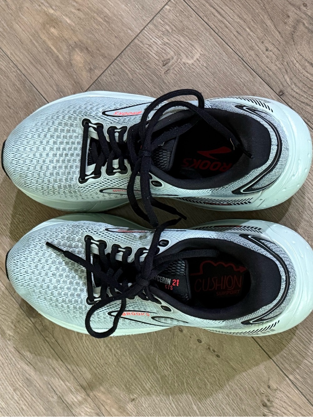 Excellent used condition Brooks Light Mint Glycerine GTS 21 - Picture 6 of 8